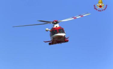 elicottero vigili del fuoco elicottero vigili del fuoco