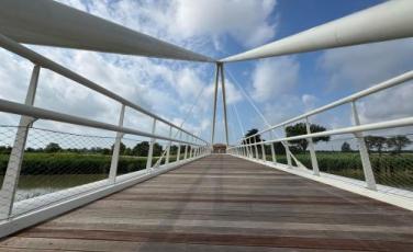 passerella fiume zero passerella fiume zero